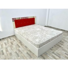 Pat Carla 160 cm x 200 cm Alb Rosu cu Saltea Ortopedica