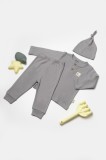 Cumpara ieftin Set 3 piese:bluza, pantaloni si caciulita Bamboo, gri, BabyCosy, 50% bumbac+50%bambus (Marime: 6-9 luni)