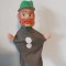 Marioneta teatru de papusi, papusa pe mana, vanator - cap de cauciuc