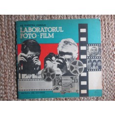 Laboratorul Foto-Film - Dumitru Codaus, 1977, Editura Ion Creanga, Carte Fotografie, 79 Pagini