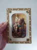 Felicitare vintage 3D M.J. HUMMEL West GERMANY, copil care doarme in scaun cu jucarie in mana, 15x10xm