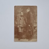 Fotografie format CP: Fotograf ambulant, Portret - Mama si copil, ca. 1915 / Romania