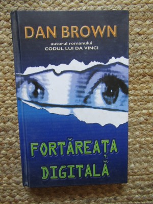 Dan Brown - Fortareata digitala foto