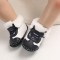 Ghetute albe cu negru imblanite (Marime Disponibila: 9-12 luni (Marimea 20