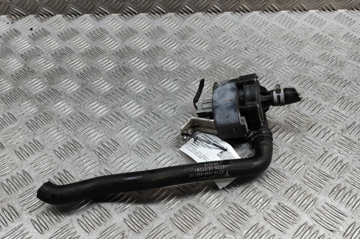 Pompa de apa auxiliara TESLA MODEL X 2020 OEM: 1142956-00-C,1054529-00-G 29177486