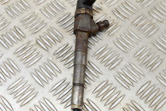 Injector de combustibil OPEL ASTRA J 2012 OEM: 0445110327 1249831