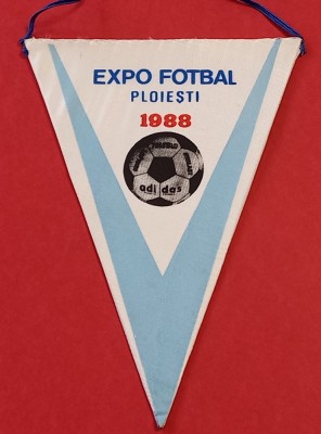 Fanion fotbal - &amp;quot;EXPO&amp;quot; Fotbal - PLOIESTI 1988 foto