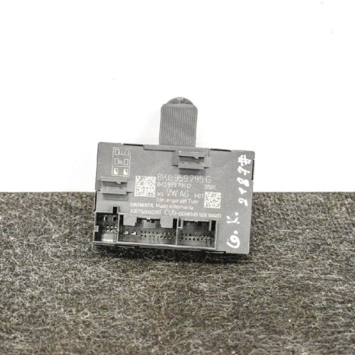 Modul de control ușă st&acirc;nga spate AUDI A4 Avant 8K5, B8 2013 OEM: 8K0959795G 8K0959795D 3375583