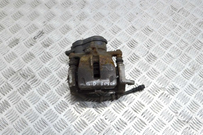 Etrier de fr&acirc;nă dreapta spate AUDI A4 Avant 8K5, B8 2013 OEM: 32347485 12936635