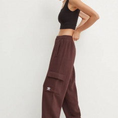 adidas Originals pantaloni de trening culoarea maro, neted, IW5722