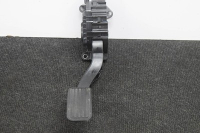 Pedala de accelerație TESLA MODEL 3 2018 OEM: J1818-024914,1011298,C-J1817-172521,J1814C-0191AF-1010918 11260593 foto