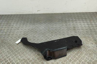 Scut motor central spate BMW 3 G20, G28 2022 OEM: 7453188 31045220 foto
