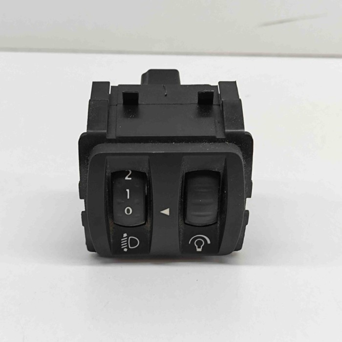 Comutator de reglare &icirc;nălțime faruri FIAT TALENTO Furgon 296_ 2017 OEM: 251900567R | 22441351