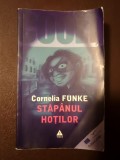 Cornelia Funke - Stăp&acirc;nul hoților (roman; cu ilustrațiile autoarei)