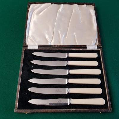 SERVICIU DE 6 CUTITE PENTRU APERITIV IN CUTIA ORIGINALA -ANGLIA- anii 1900 foto