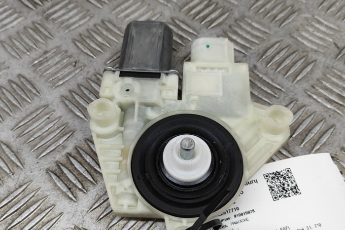 Motor macara geam ușă st&acirc;nga față BMW X3 G01, F97 2020 OEM: 7455082 | 22617710