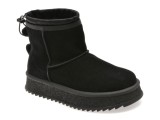 Ghete GRYXX negre, 8767, din piele intoarsa