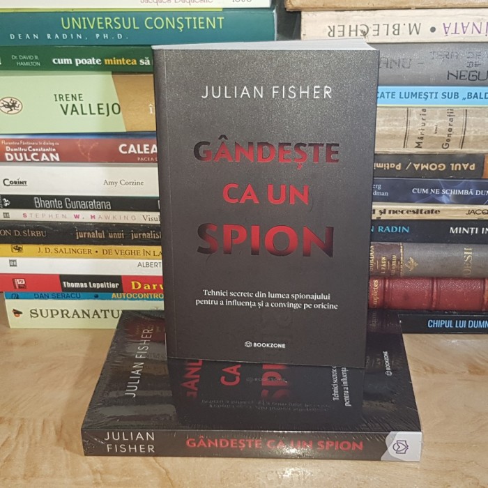 JULIAN FISHER - GANDESTE CA UN SPION : TEHNICI SECRETE DIN LUMEA SPIONAJULUI , 2025 *