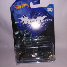 bnk jc Hot Wheels - The Dark Knight Rises - The Bat - 4/5