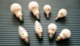 Set becuri LED marca Total Green, lumina rece, 6500K, Becuri economice, E27, Naturata ( Peste 5000 K)