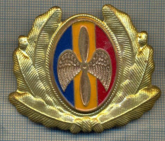 Y 1558 INSIGNA-MILITARA-EMBLEMA COIFURA- AVIATIE -PENTRU COLECTIONARI foto