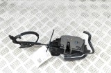 &Icirc;ncuietoare ușă st&acirc;nga spate FORD USA Mustang Mach-E 2022 OEM: LJ8B-R264B53-AN 22750019