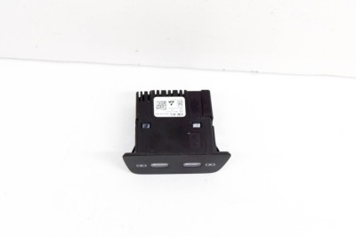 USB VW ID.3 E11 2022 OEM: 2G6035954 21236400 foto