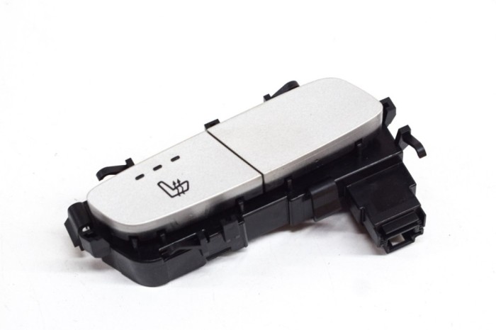 Comutator &icirc;ncălzire scaun MERCEDES-BENZ EQC 2020 OEM: A2139057302 20677759