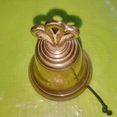 F725-Clopotel vechi in bronz masiv aurit stare foarte buna robust si elegant.