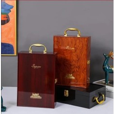 Set Cadou de Lux: Cutie pentru Dou? Sticle de Vin cu Accesorii Incluse