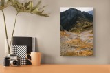 Tablou Canvas, "Cărare montană sub cer senin", Munți, Potecă, Piatră, Vegetație, Cer, Aventură, Natură, Peisaj, Drumeție, Liniște, 26 x 39 cm, CMCLASS
