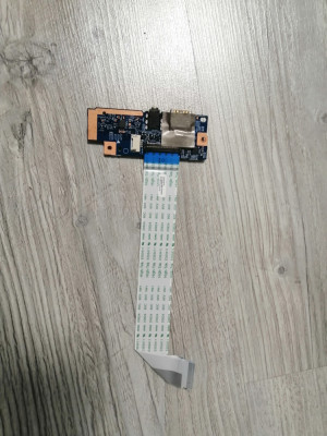 USB Lenovo ideapad v130 - 15IKB A177 foto