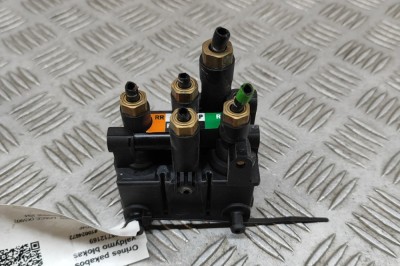 Unitate de control suspensie pneumatică JAGUAR I-PACE X590 2018 OEM: JPLA-5B710-AA 28712169 foto