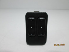 Buton geamuri stanga Opel Astra G an 1998-1999-2000-2001-2002-2003-2004-2005-2006-2007 foto