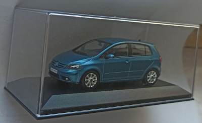 Macheta Volkswagen VW Golf Plus 2004 blue - Minichamps 1/43 foto