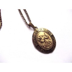 colier bronz cu camee 44370