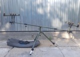 Rod pod EASTSHARK pentru 3 sau 4 lansete Tripod 360 grade model buzz bar 80cm