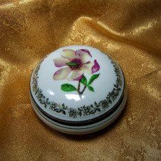 Cutiuta portelan Limoges, colectie, cadou, vintage