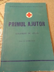 J cruce roșie Primul Ajutor
