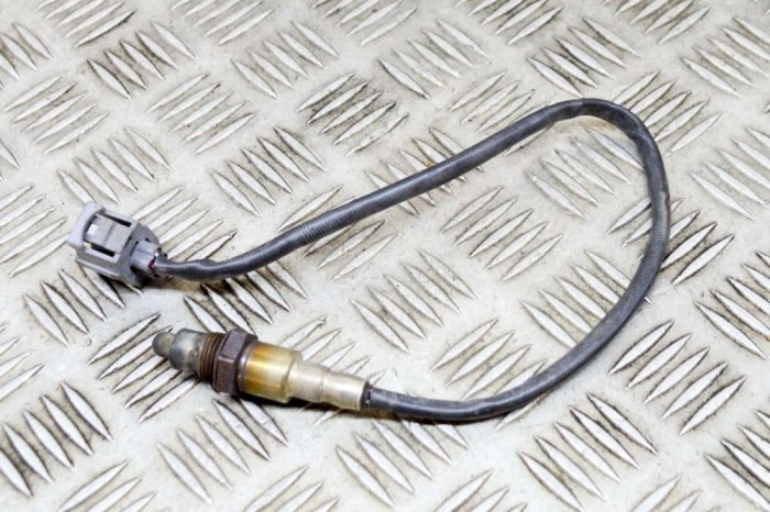 Sonda lambda MERCEDES-BENZ C W205 2016 OEM: A0075426418,0258030009,02580300010 | 20201453