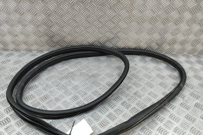 Garnitura ușă dreapta față MG MG 3 2024 OEM: 11198165 | 29366977