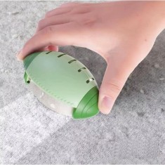 Rola de scame reutilizabila, cu maner pentru indepartarea parului de animale, din silicon, cu adeziv puternic, curatare sub jetul de apa, verde