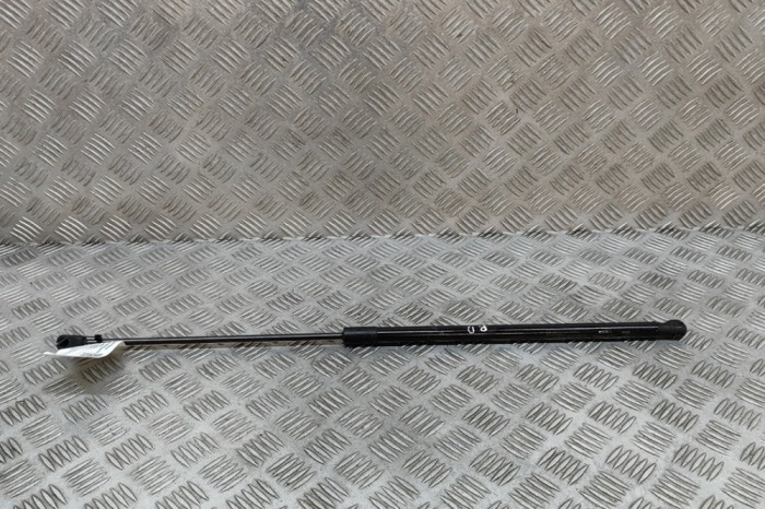Amortizor capota dreapta față KIA OPTIMA 2012 OEM: 81161-2T000 28346362
