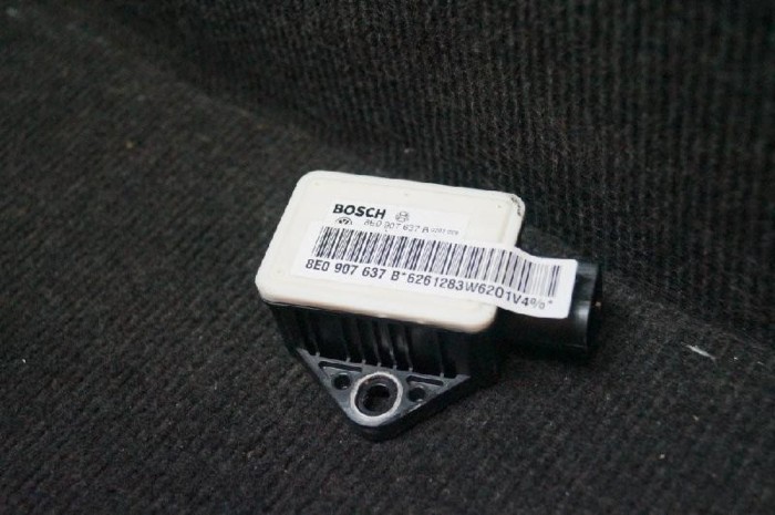 Senzor de accelerație AUDI A4 Avant 8ED, B7 2007 OEM: 8E0907637B 1832689