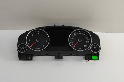 Ceas de bord VW TOUAREG 7P5 2015 OEM: 7P6920983G,0263677157 30371349 foto