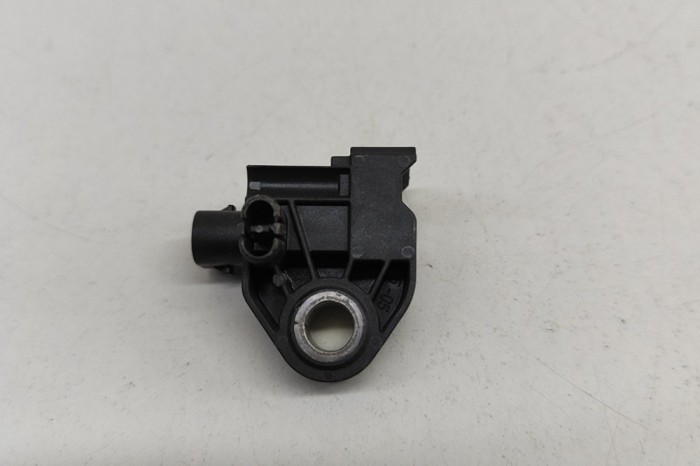 Senzor de impact dreapta față PEUGEOT 2008 II 2021 OEM: 9810452480 28136697