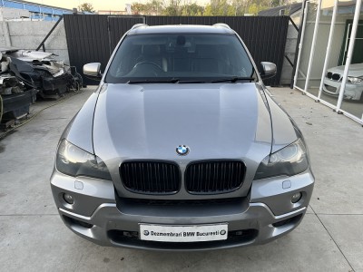 Far stanga bi-xenon original anglia X5 E71 foto