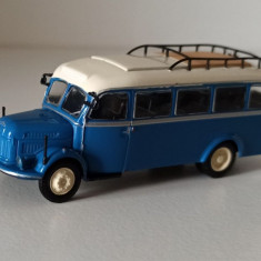 Macheta Steyr 380 autobuz 1949 albastru - Brekina Starline 1/87 H0