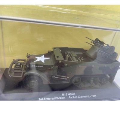 Macheta multiple Gun motor carriage M16 3rd- tancuri si vehicule lupta foto