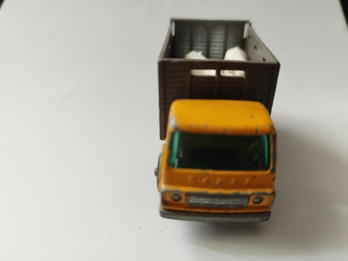 bnk jc Matchbox 37c Dodge Cattle Truck